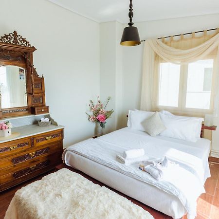 Akadimia Luxury Apartment Mytilene Exterior foto