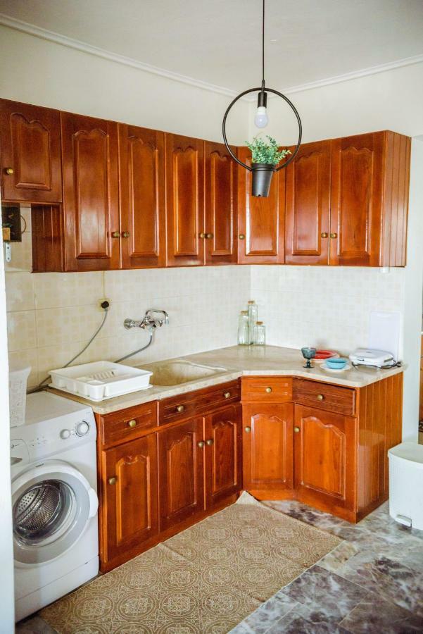 Akadimia Luxury Apartment Mytilene Exterior foto