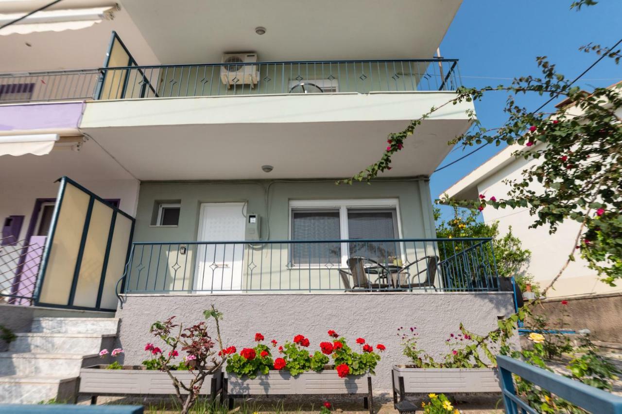 Akadimia Luxury Apartment Mytilene Exterior foto