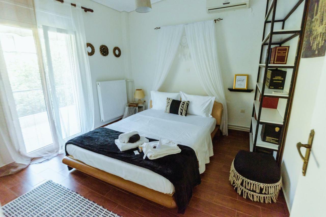 Akadimia Luxury Apartment Mytilene Exterior foto
