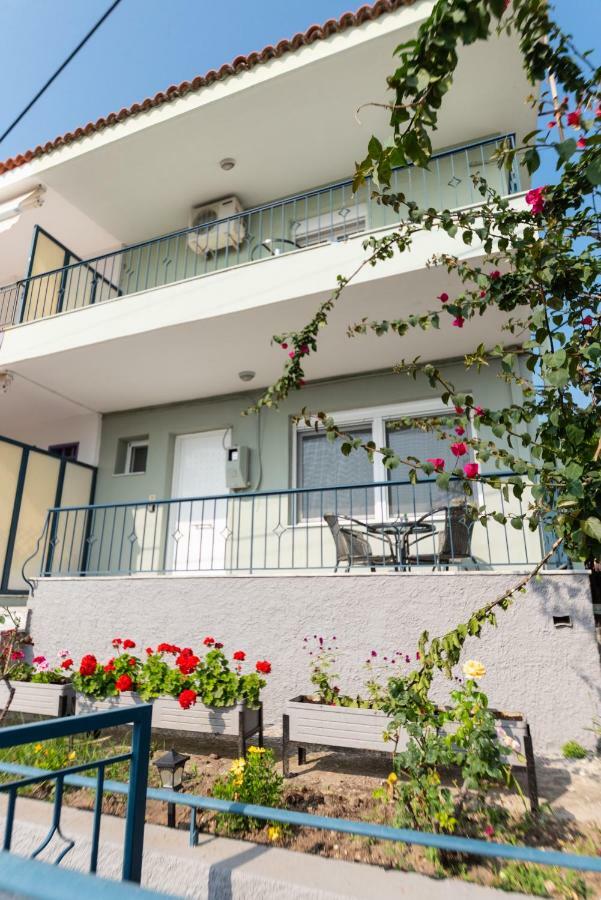 Akadimia Luxury Apartment Mytilene Exterior foto