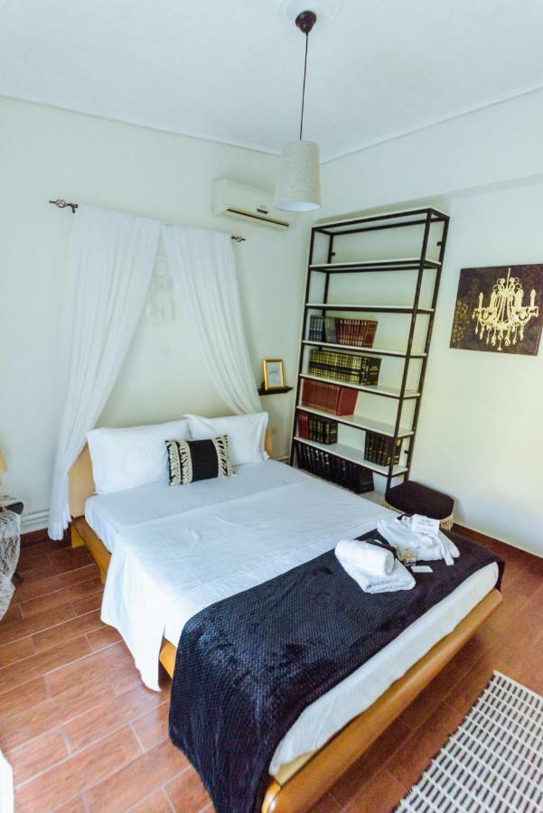 Akadimia Luxury Apartment Mytilene Exterior foto